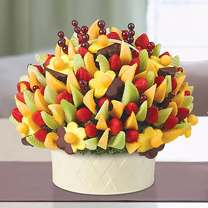 Edible Arrangements® fruit baskets - Delicious Party® Dipped Pineapple