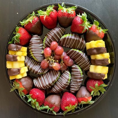 Chocolate Dipped Indulgence Platter | Edible Arrangements CA