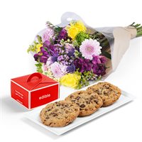 Cookies Plus Petals Gift Set