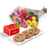 Cookies Plus Petals Gift Set