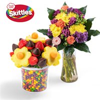 Flowers For You Gift Set With SKITTLES
