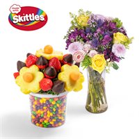 Flowers For You Gift Set With SKITTLES
