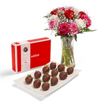 Totally in Love Valentines Day Roses Gift Set