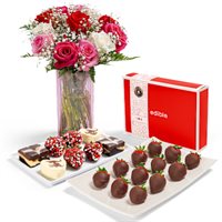 Sweet Valentines Day Roses Gift Set